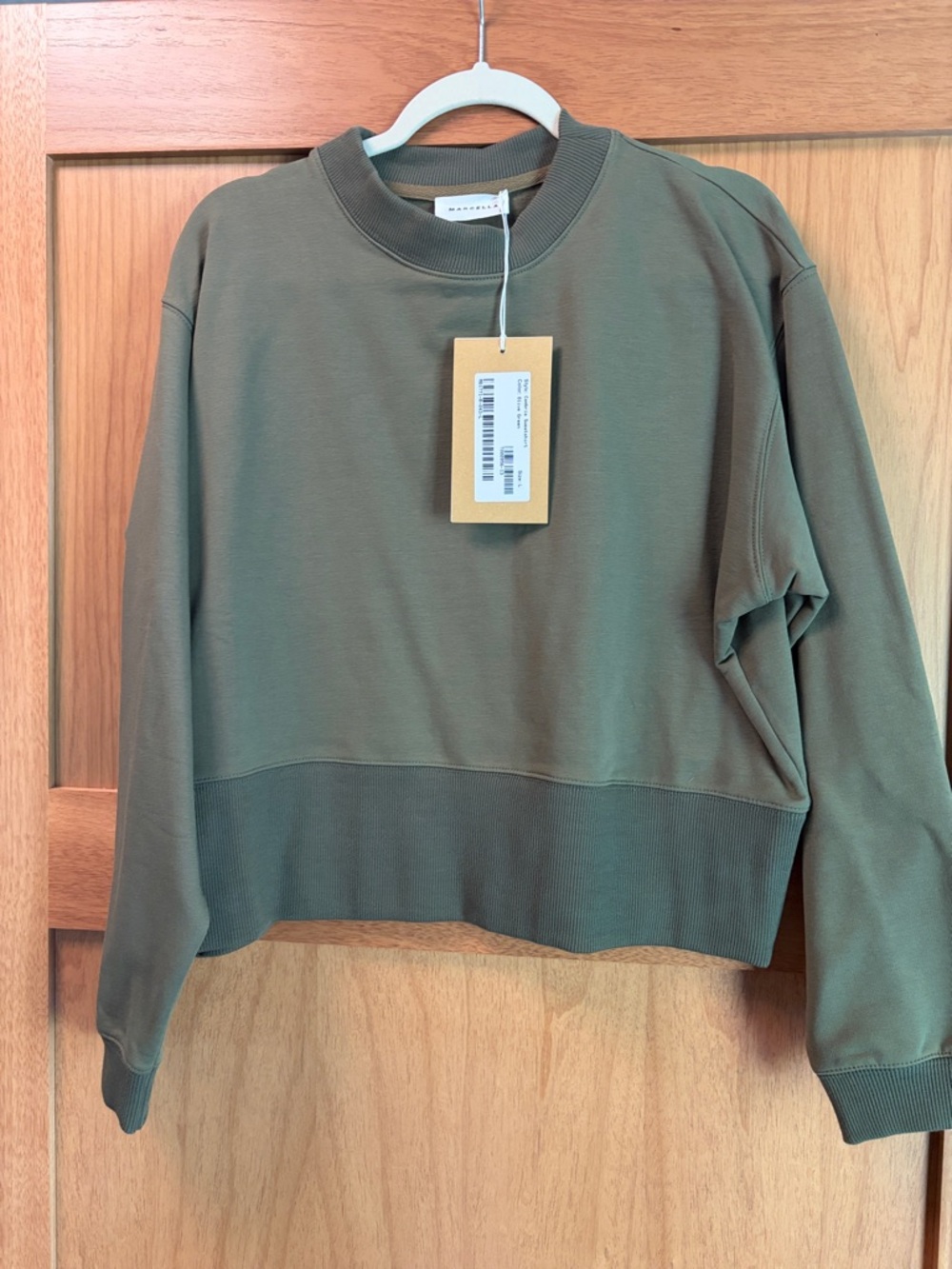 Cropped Olive Crewneck Sweatshirt - Minimal Everyday